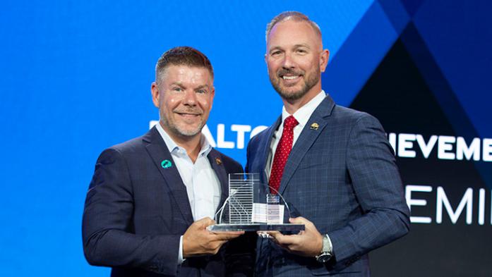 2025-christopher-krzemien-realtor-achievement-award-winner